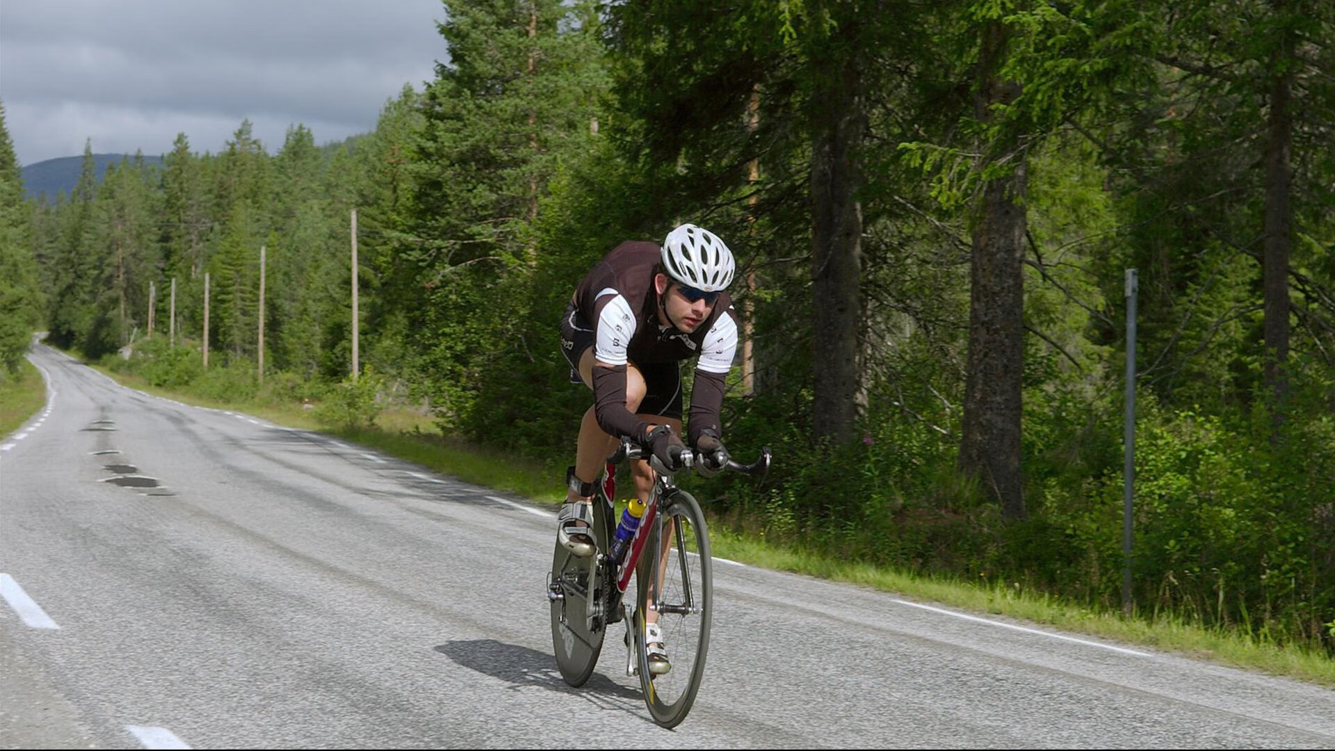 鹈鹕发布球队纪录片讲述幕后奋斗故事，cctv鹈鹕2017